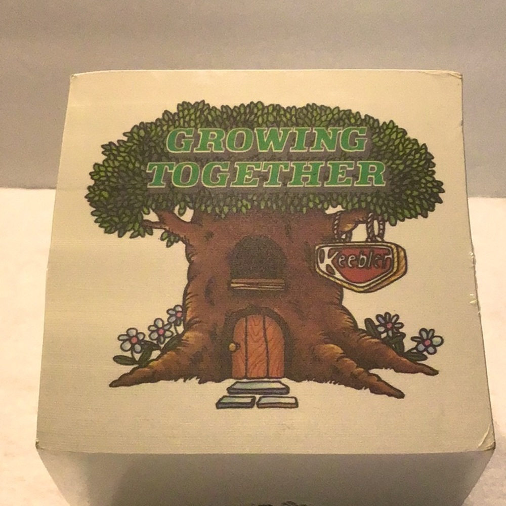 Keebler Cube - Picture 3 of 7